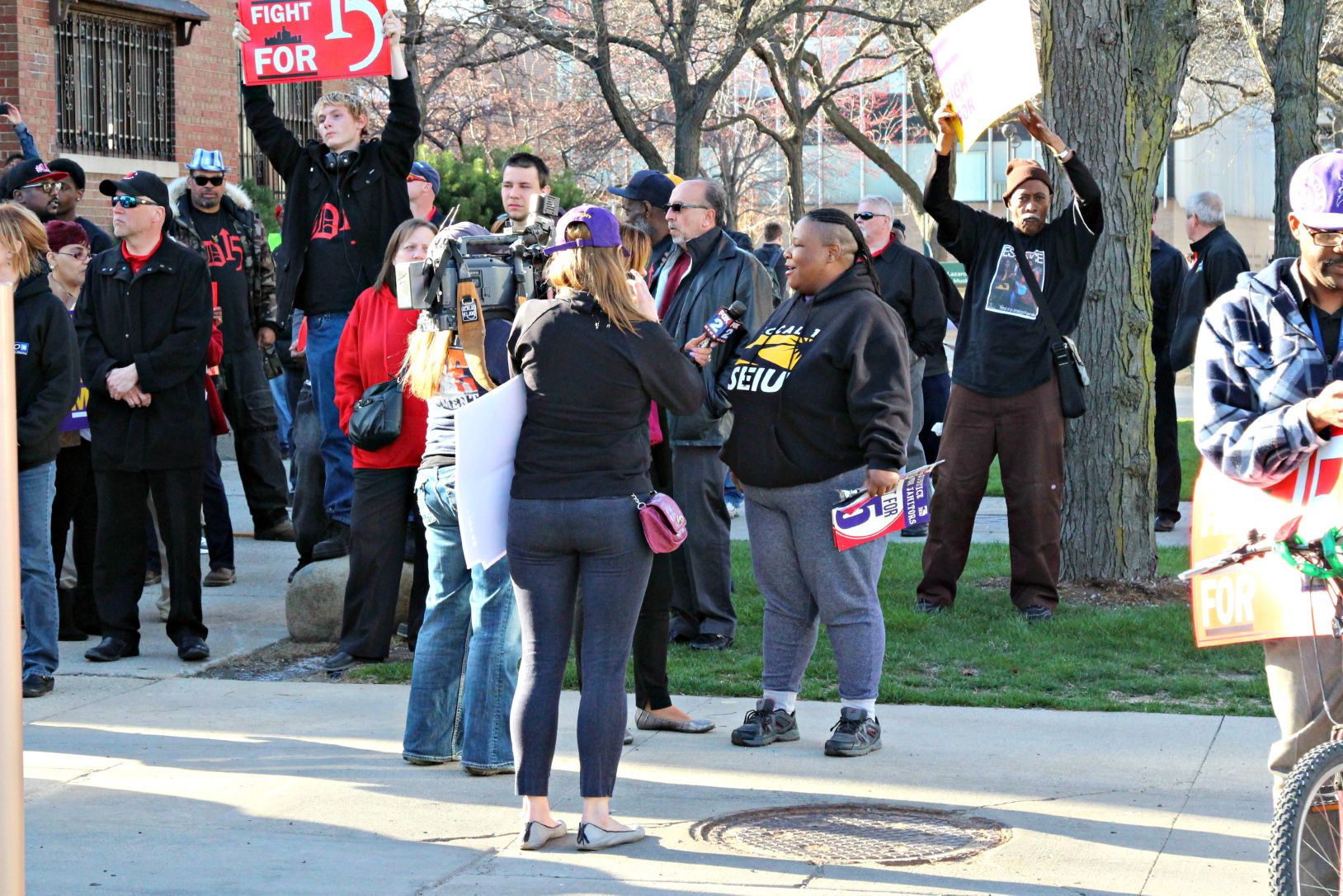 D15 minimum wage protest on campus